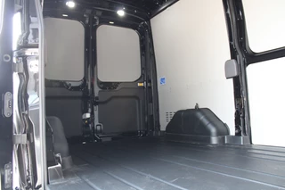 Ford Transit 2024 - 350 2.0 TDCI L2H2 Trend 165pk - Facelift - 2x Schuifdeur - Adaptive Cruise - Navigatie - Blind Spot - 360 Camera - Stoel - Stuurverwarming - Rijklaar obrazek 6