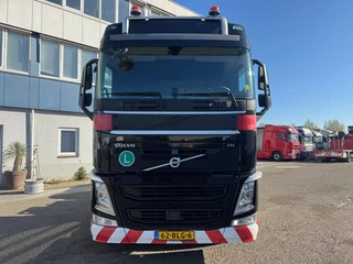 Volvo FH 2019 - 6X4 EURO 6 bild 2