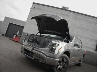 Ford F-150 2023 - Lightning Lariat Standard Range immagine 16
