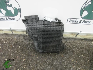 Mercedes-Benz - A 019 094 25 02 LUCHTFILTERHUIS MERCEDES 2542 EURO 6 te koop