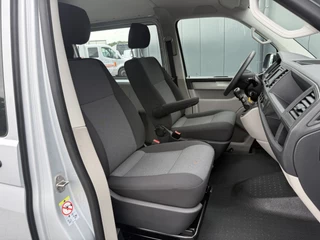 Volkswagen Transporter 2019 - 2.0 TDI 150 PK / L2H1 / DUBBELE CABINE / TREKHAAK / 1e EIG. / AIRCO / CRUISE / ISOFIX / NAVI image 9