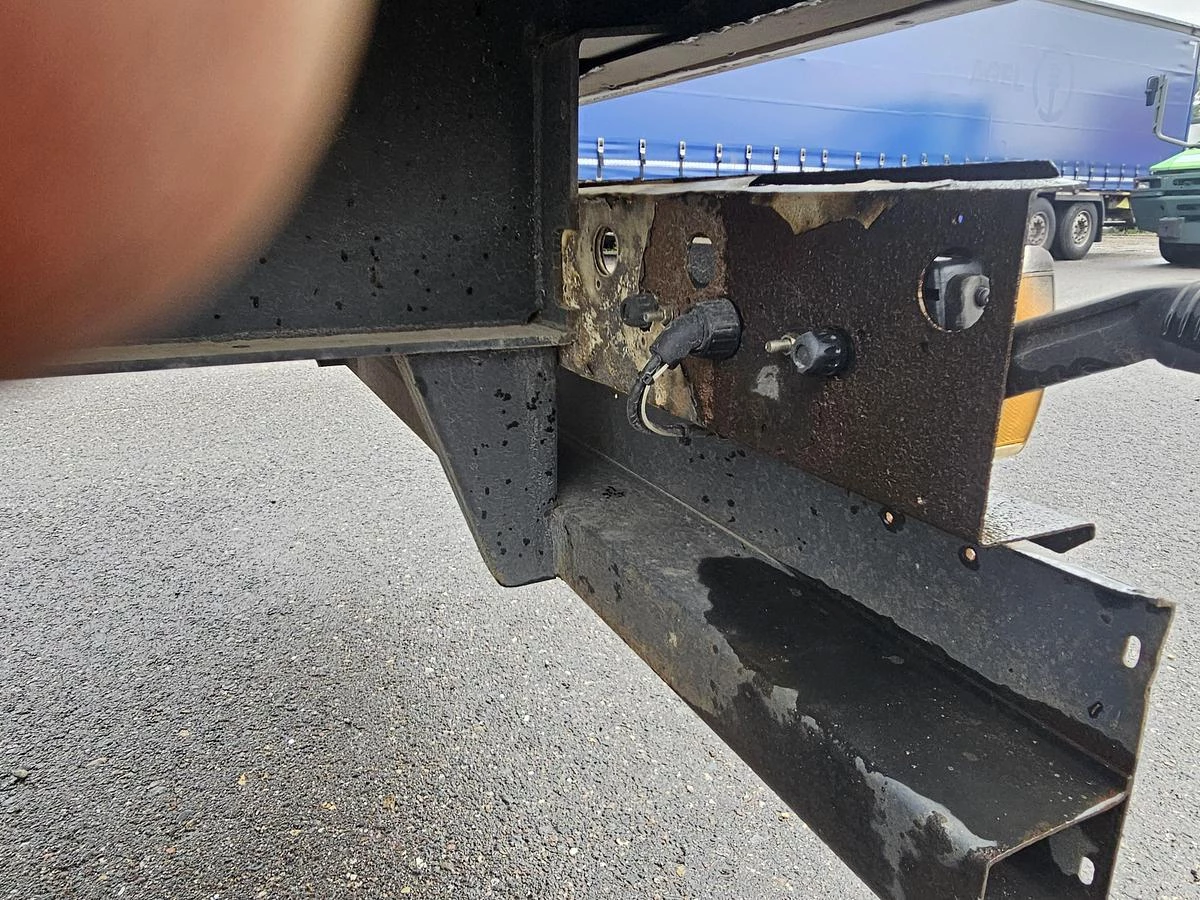Kögel SN 24 -SLIDING ROOF- COIL - SAF DISC. 2019 obrázek 26