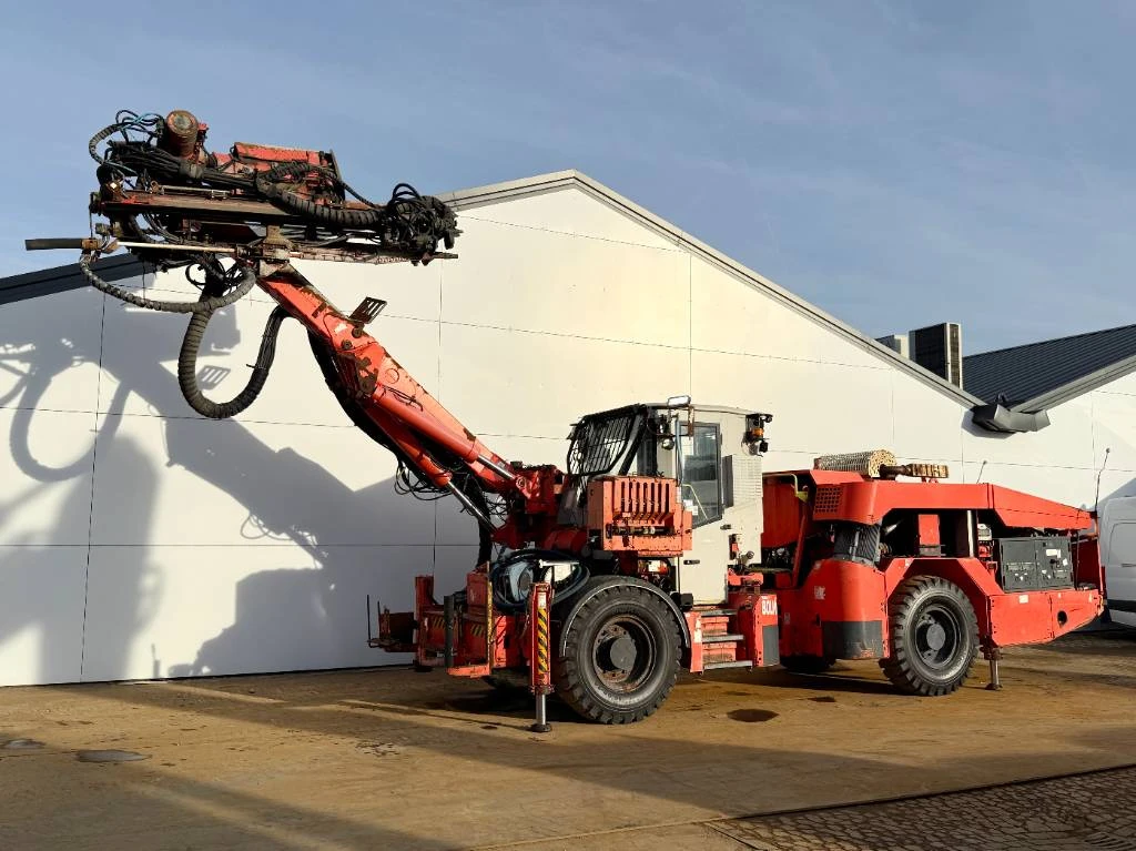 Sandvik 2014 - DS511-C Roof Bolter 4x4 - Surface Drill Rig изображение 1