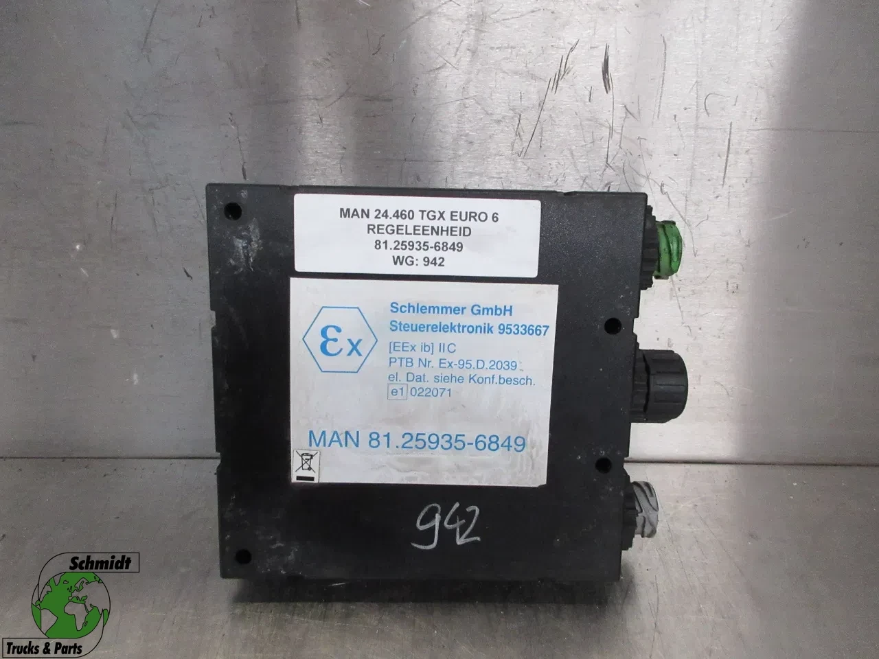 MAN - 81.25935-6849 // 9533667 STEUERELTRONIK MAN 24.440 EURO 6 afbeelding 1