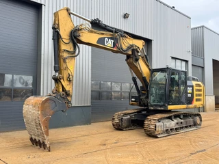 Caterpillar 323E 2012 - N/A obrazek 3