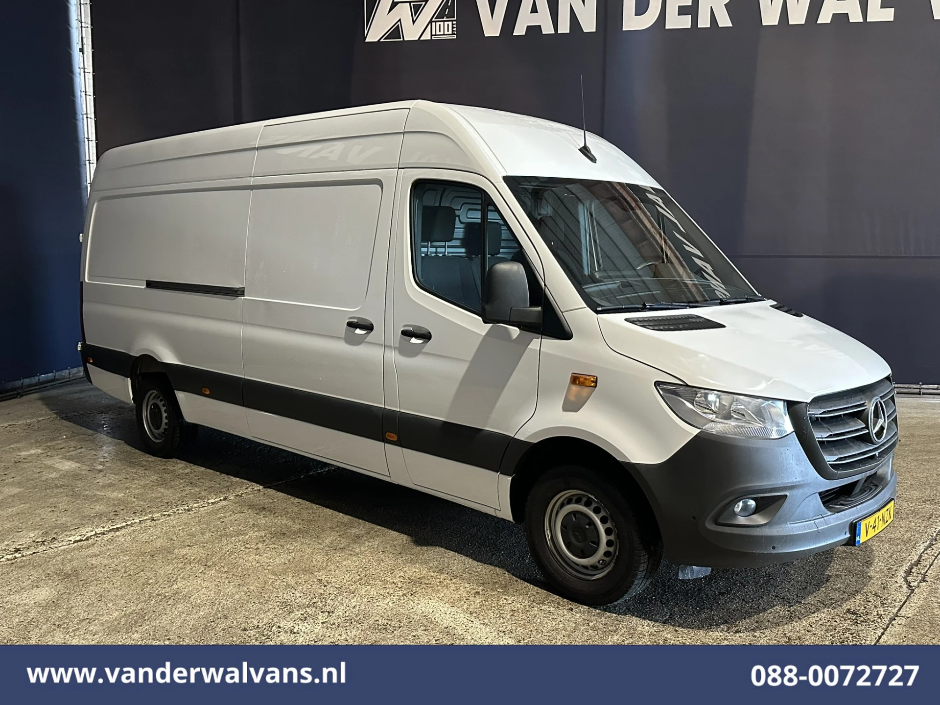 Mercedes-Benz Sprinter 2022 - 317 CDI 170pk L3H2 Euro6 Airco | 360 graden Camera | Navigatie | Apple Carplay | Cruisecontrol obrázek 10