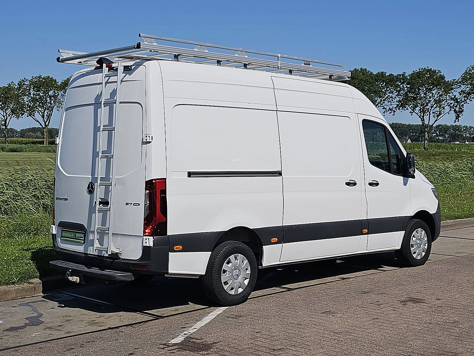 Mercedes-Benz Sprinter 2024 - 317 obrázek 3