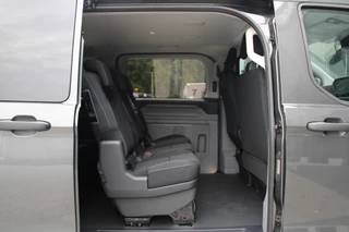 Ford Transit Custom 2026 - 340 2.5 PHEV L2H1 Kombi Trend 9 zits - 2x Schuif - Navi - Trekhaak - LED - Stoel-stuurverwarming - Prijs exclusief BTW - Rijklaar image 15