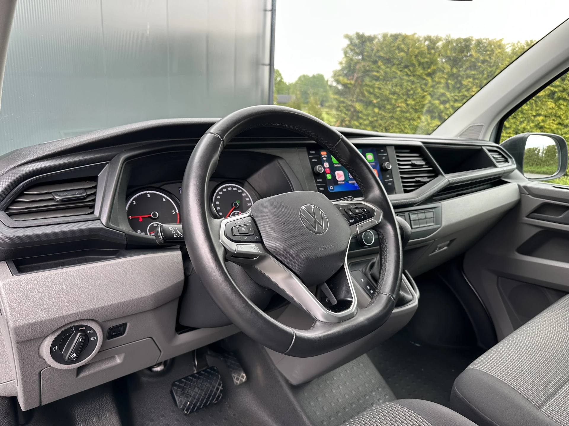 Volkswagen Transporter 2024 - 2.0 TDI 150 PK DSG AUTOMAAT HIGLINE / ** 19.778 KM ** / DUBBELE CABINE / ADAPTIVE CRUISE / TREKHAAK / 6 PERSOONS zdjęcie 7