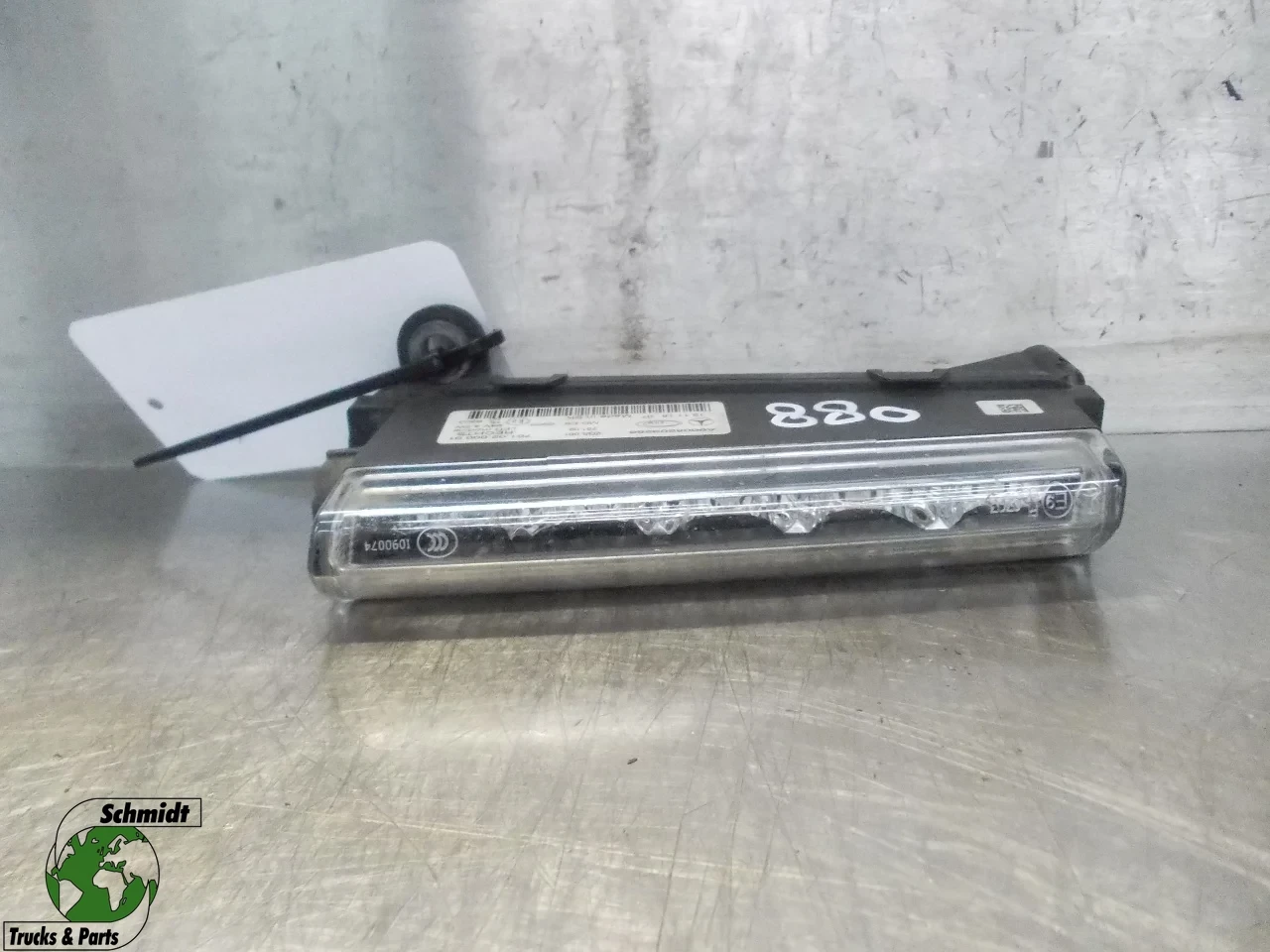 Mercedes-Benz Actros - A 960 820 32 56 LED MODULE RECHTS EURO 6 imagen 1