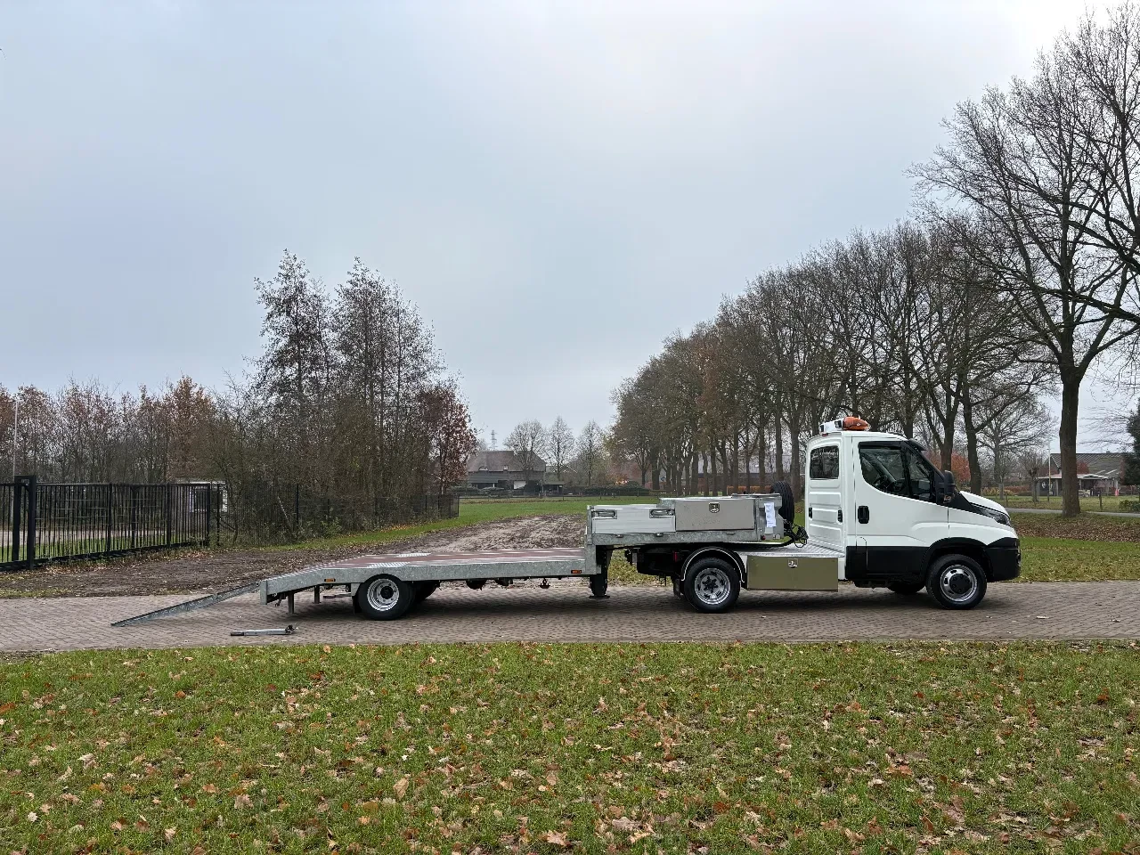 Iveco Daily 2016 - 40 C21 Be trekker 7 ton - be oplegger KUIPER 5 ton (voor nieuwe BE-rijbewijs) zdjęcie 3