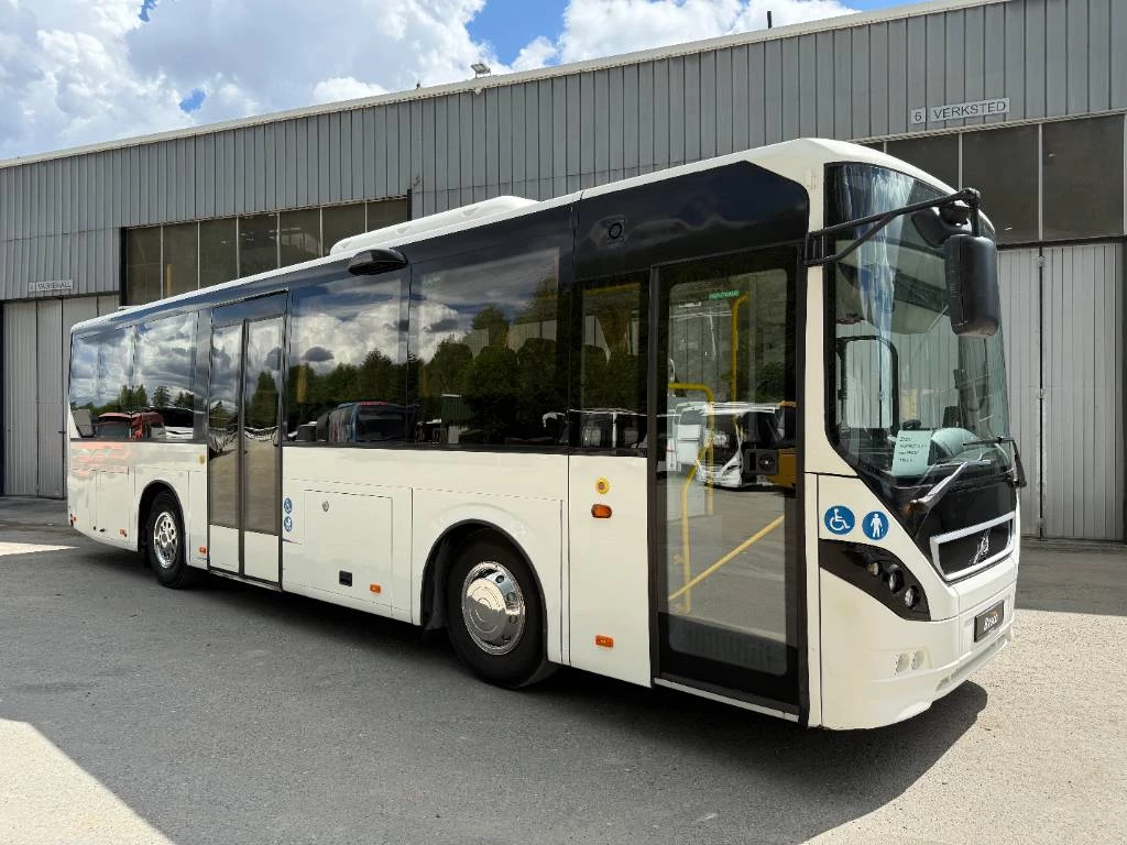 Volvo 2012 - 8900. 10,84m length! afbeelding 1