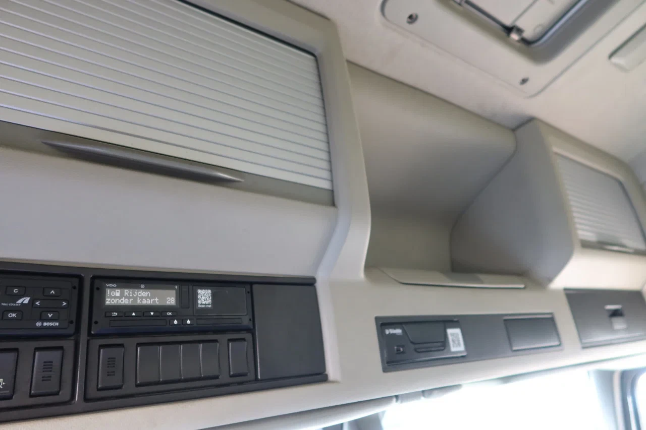 Volvo FM 2018 - Volvo FM 420 6x2 Stuur-As L.Z.V uitvoering afbeelding 16