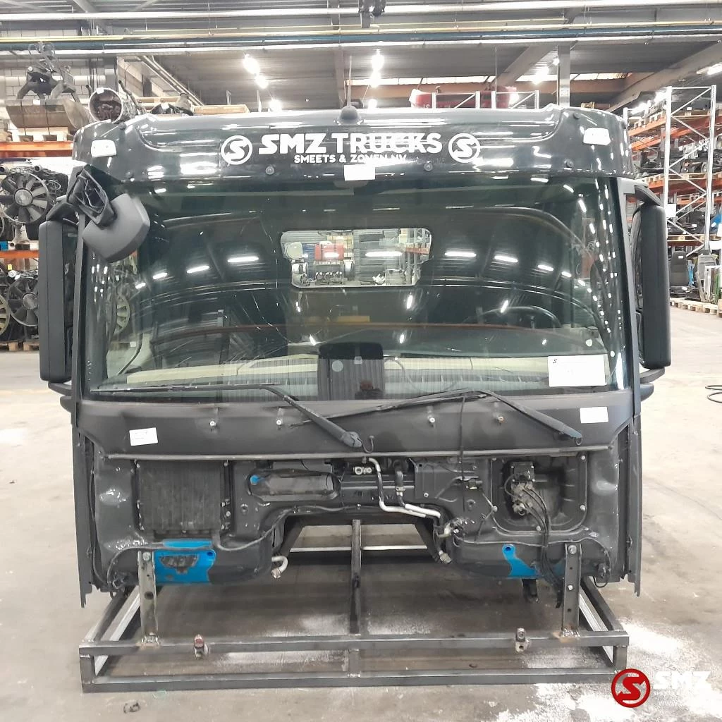 Mercedes-Benz Actros 2015 - Occ cabine Mercedes MP4 low imagen 1