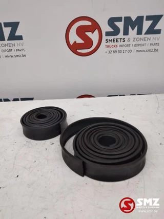 Mercedes-Benz N/A - Set van 2 rubbers brandstoftanksteun 3m mercedes a image 1