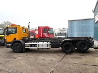 Scania P 2001 - P114-340 6x2 WITH MULTILIFT CONTAINERSYSTEM ONLY 80.500 KM!! ORIGINAL (10 TIRES / FULL STEEL SUSPENSION / 12 GEARS MANUAL GEARBOX / 9.000 KG. FRONT AXLE) obrazek 5