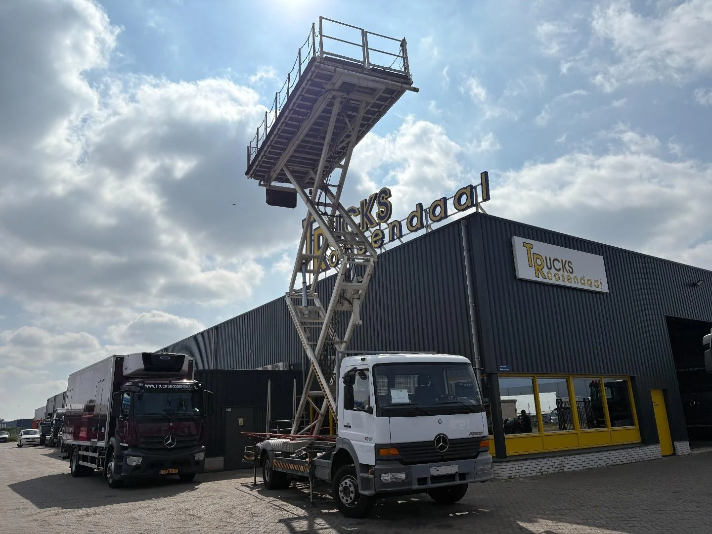 Mercedes-Benz Atego 2000 - 1317 image 1