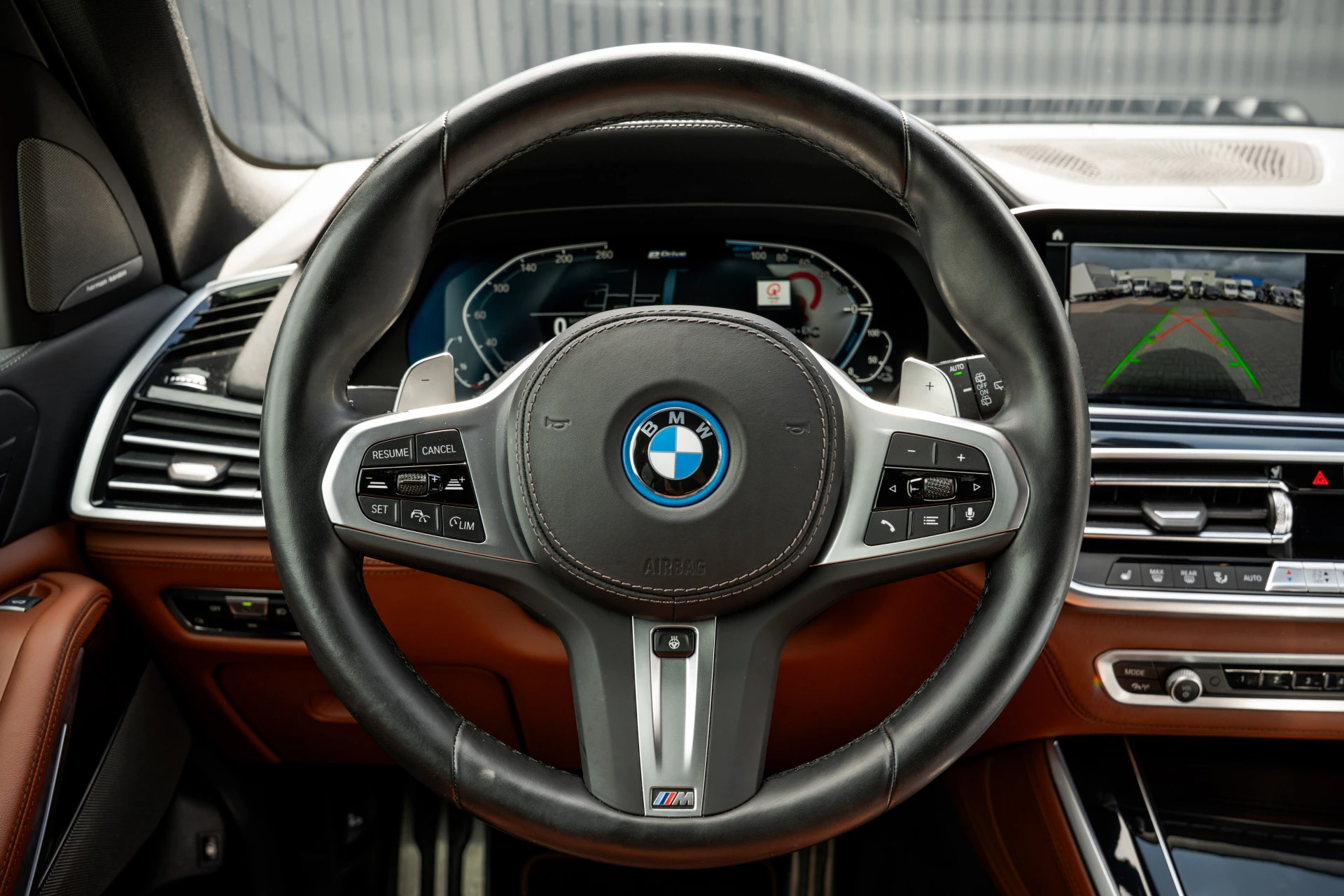BMW X5 2023 - xDrive 45e High Executive | M sport | Panoramadak | 22" LMV | Laserlight | Memory Seats | Harman Kardon | Camera | Carplay | Cognac Leder immagine 14
