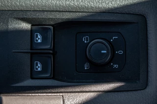Volkswagen Crafter 2022 - 2.0 TDI L4H3 140PK | Cruise | 360° camera | Carplay | PDC | Imperiaal | Trekhaak zdjecie 24