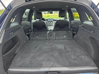 Mercedes-Benz GLC 2021 - Mercedes-Benz 300 de 4MATIC - AMG pakket - Black edition obrazek 30