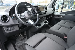 Mercedes-Benz eSprinter 2024 - 320 L2H2 RWD Pro 81kWh zdjecie 3