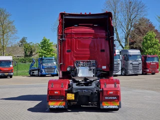 Scania R 2016 - R580 V8 Highline 4x2 - Retarder - Custom interior - Night clima - Full air imagen 6