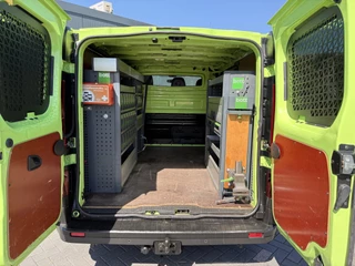 Renault Trafic 2019 - 1.6 dCi / L1H1 / 1e EIG. / TREKHAAK / INRICHTING / AIRCO / CRUISE / NAVI / 3-ZITS obrazek 8