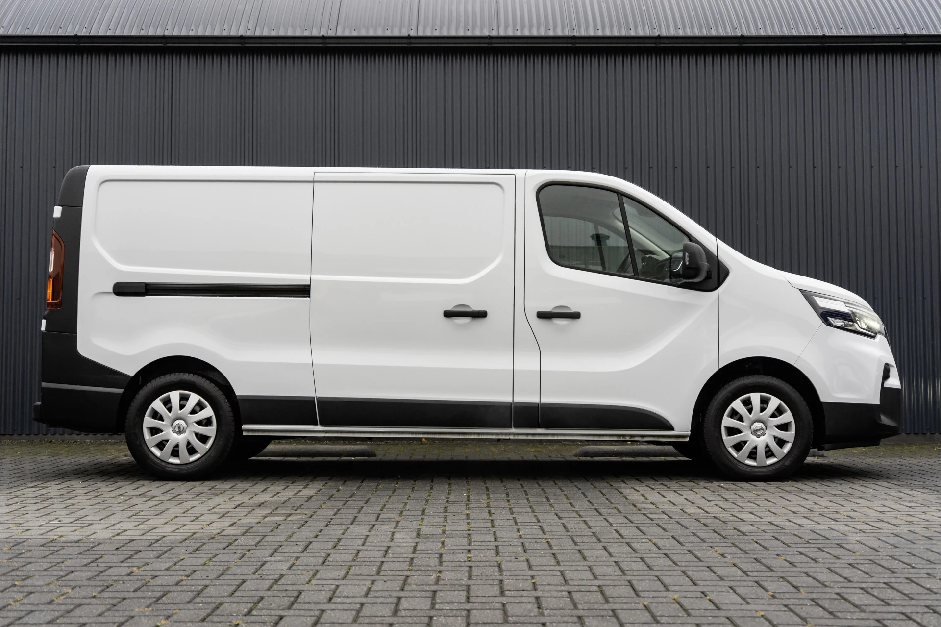 Renault Trafic 2023 - Primastar**dCi | L2H1 | Automaat | 150 PK | LED | Cruise | Airco | PDC | Euro 6** image 6