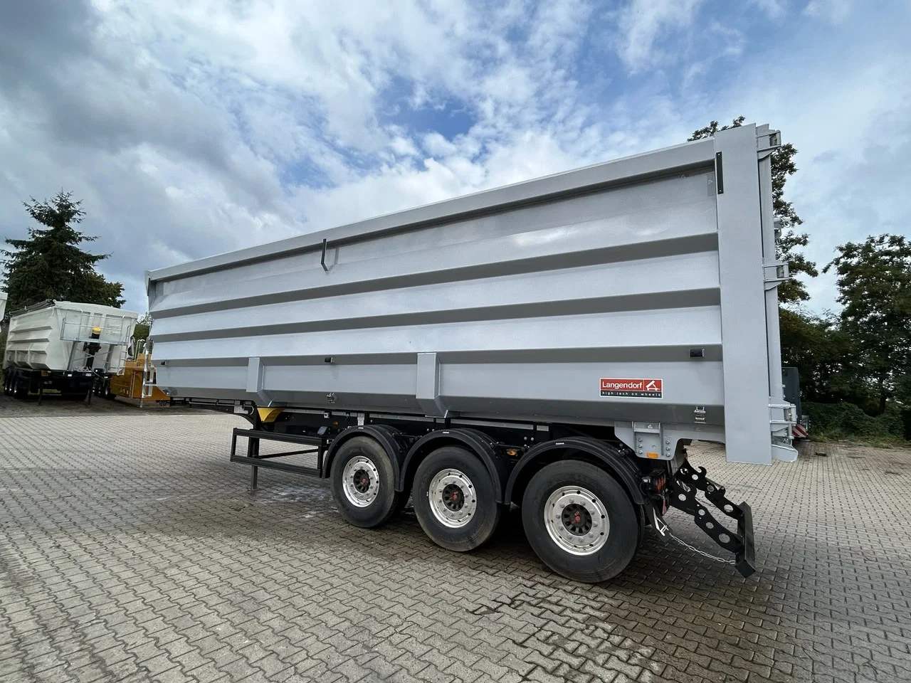 Langendorf 2026 - 06.2027 SKS 24/30 55 cbm Stahl Schrottmulde afbeelding 1