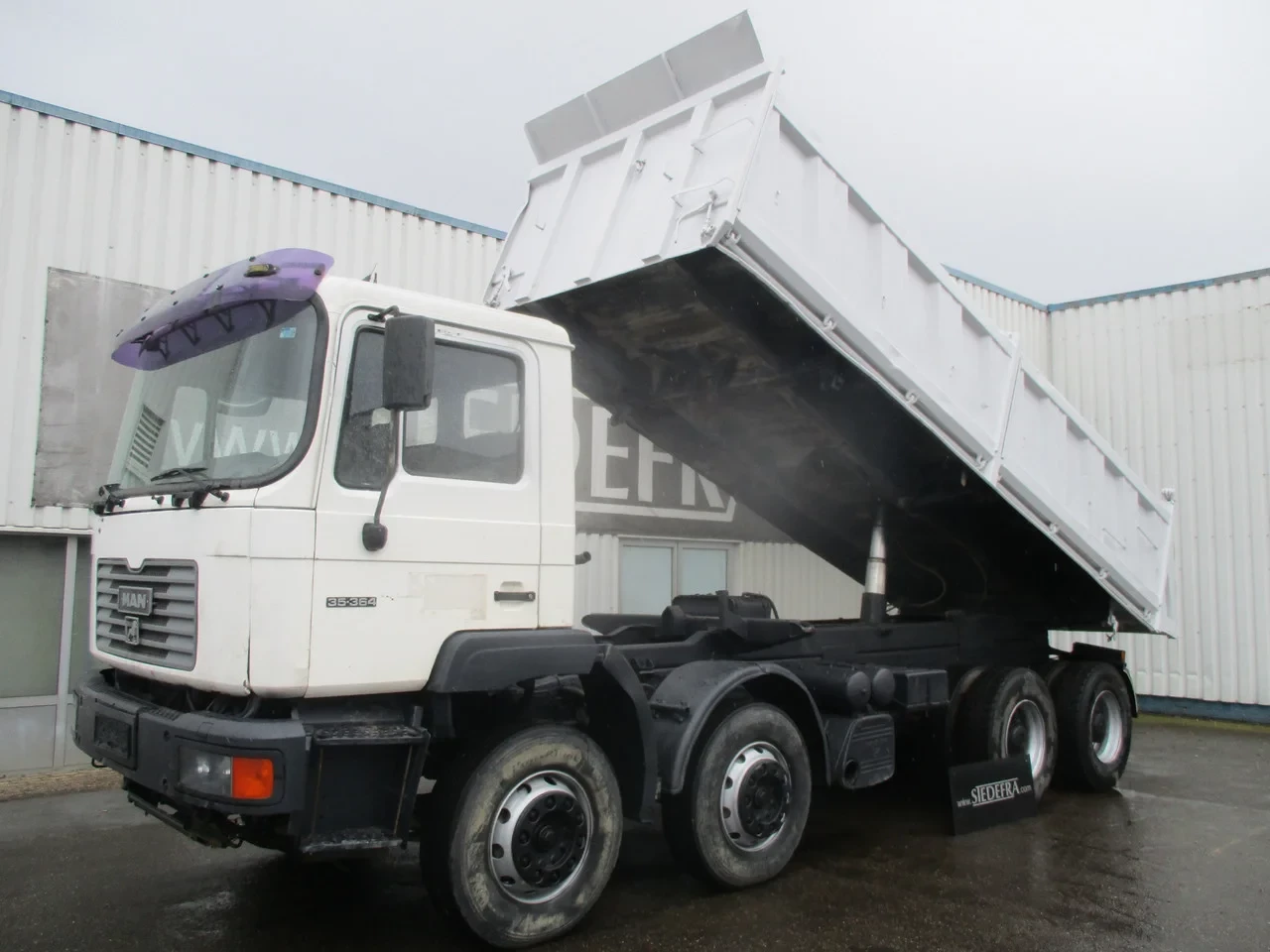MAN F2000 2000 - 35-364 , Manual , 8x4 , 3 way tipper , Spring suspension afbeelding 1