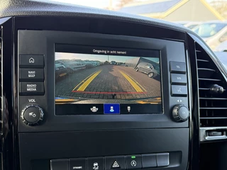 Mercedes-Benz Vito 2022 - 114 CDI AUTOMAAT SPORT / DUBBELE CABINE / L2H1 / 1e EIG. / ECC / CRUISE / CAMERA / LED / TREKHAAK / ACHTERKLEP obrazek 18