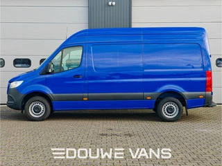 Mercedes-Benz Sprinter 2024 - L2 H2 Automaat 315 BLAUW MBUX DAB Trekhaak image 2