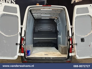 Mercedes-Benz Sprinter 2023 - 317 CDI 170pk 3500kg Trekhaak L2H2 Euro6 Airco | Camera | Apple Carplay | Cruisecontrol image 12