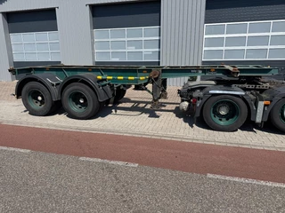 Van Hool 20 Ft Container Chassis, Full Steel, Perfect Condition, 8 Tyers 1984 - N/A obrazek 2