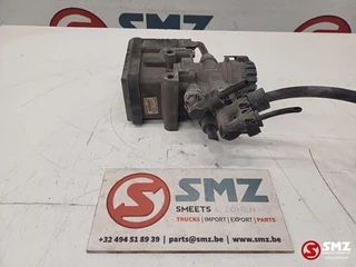 Volvo N/A 2016 - Occ EBS voorasmodulator Volvo afbeelding 5