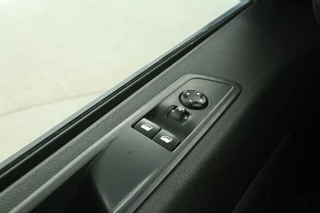 Opel Vivaro 2020 - 2.0 CDTI L3H1 image 22