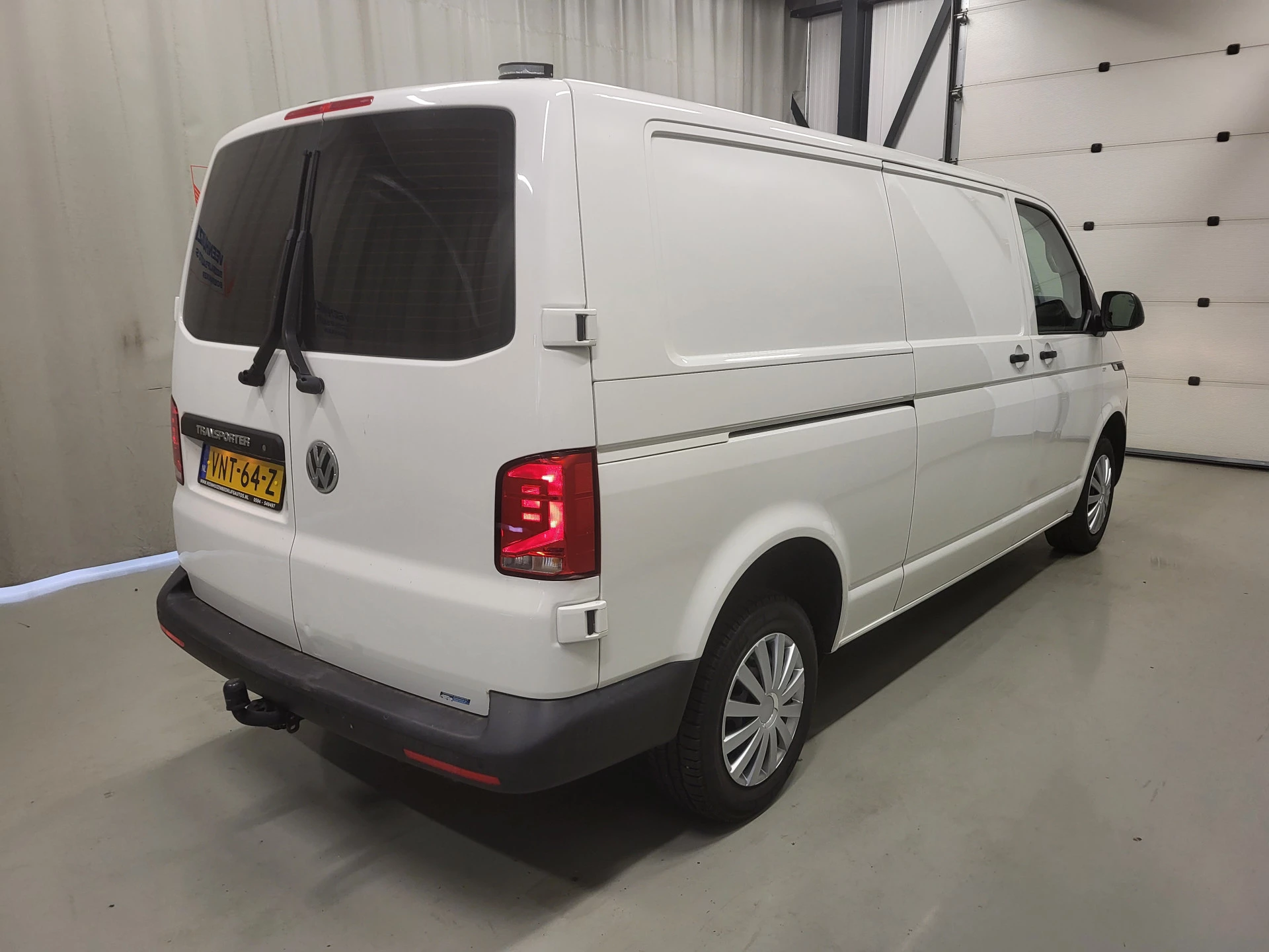 Volkswagen Transporter 2022 - 2.0TDI 150pk L2/H1 Automaat Euro 6! Bild 3