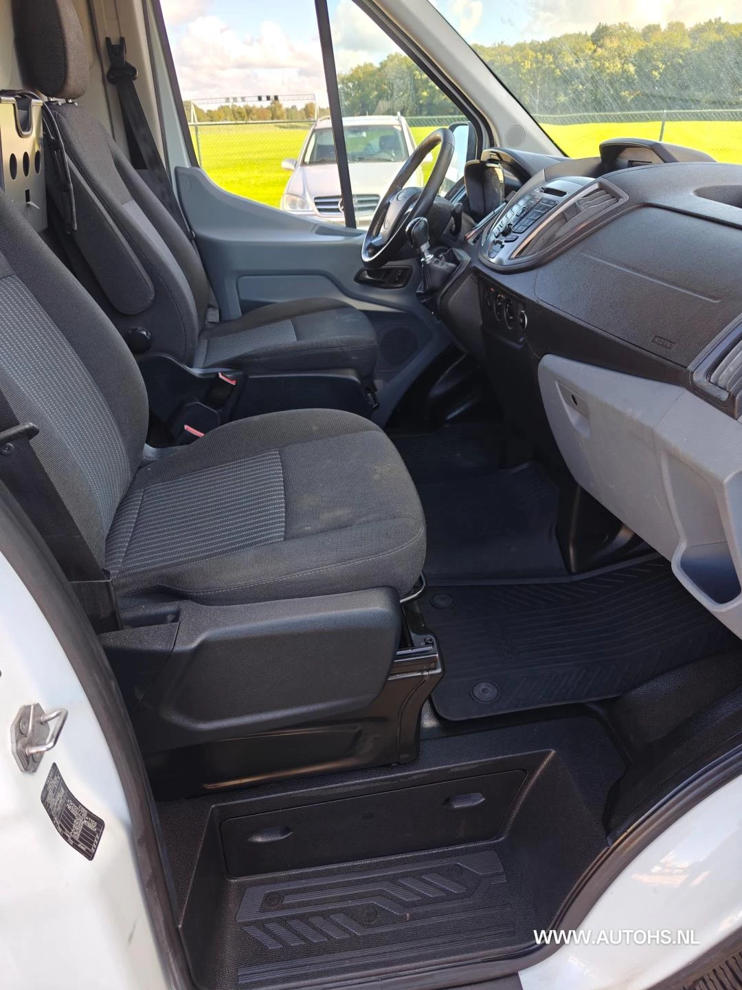 Ford Transit 2019 - 350 2.0 TDCI L2H2 Trend , 1e Eig , Ex overheid , Euro 6 , Airco, Camera , cruise , in pracht staat. obrázek 18
