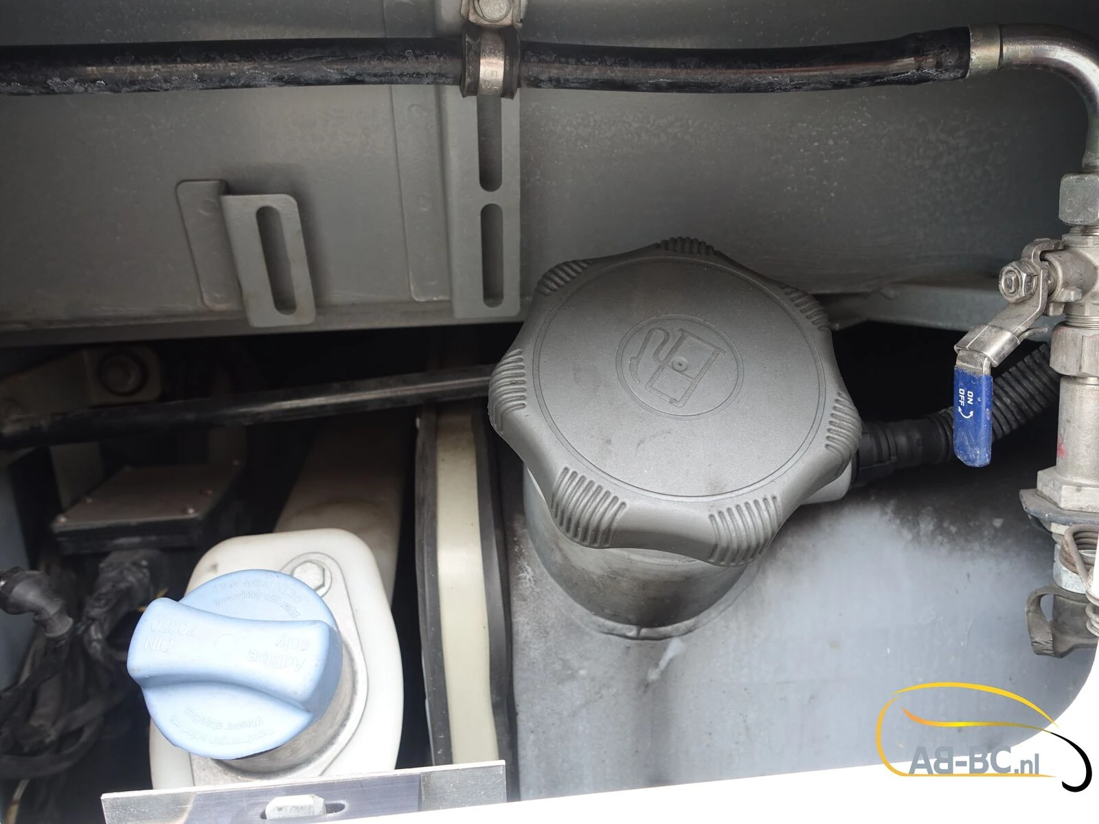 Mercedes-Benz Intouro 49 Seats Liftbus EURO 6 2016 image 32