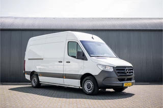 Mercedes-Benz Sprinter 2021 - 311 CDI L2H2 | Volledig Ingericht | Mbux | Camera | Navi | Climatronic zdjecie 4