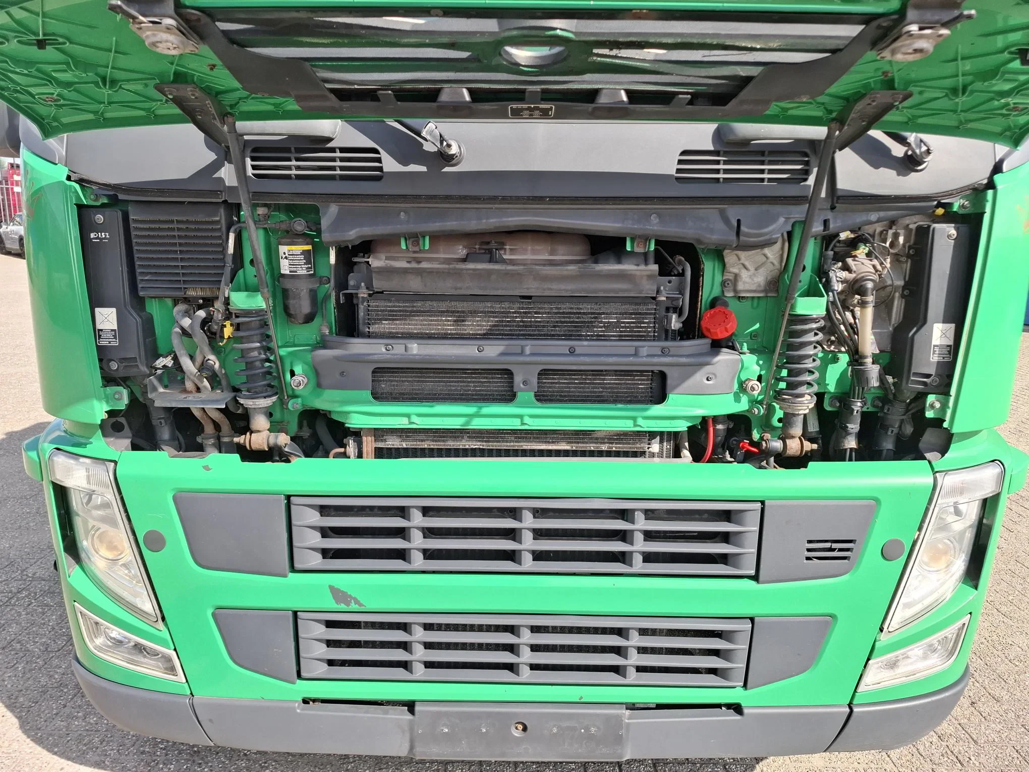 Volvo FM 11.370 2012 - / HMF 1420 REMOTED CRANE / LIFT+LENKACHSE / AIRCO / FRIDGE / AUTOMATIC / EURO-5 / 2012 изображение 15