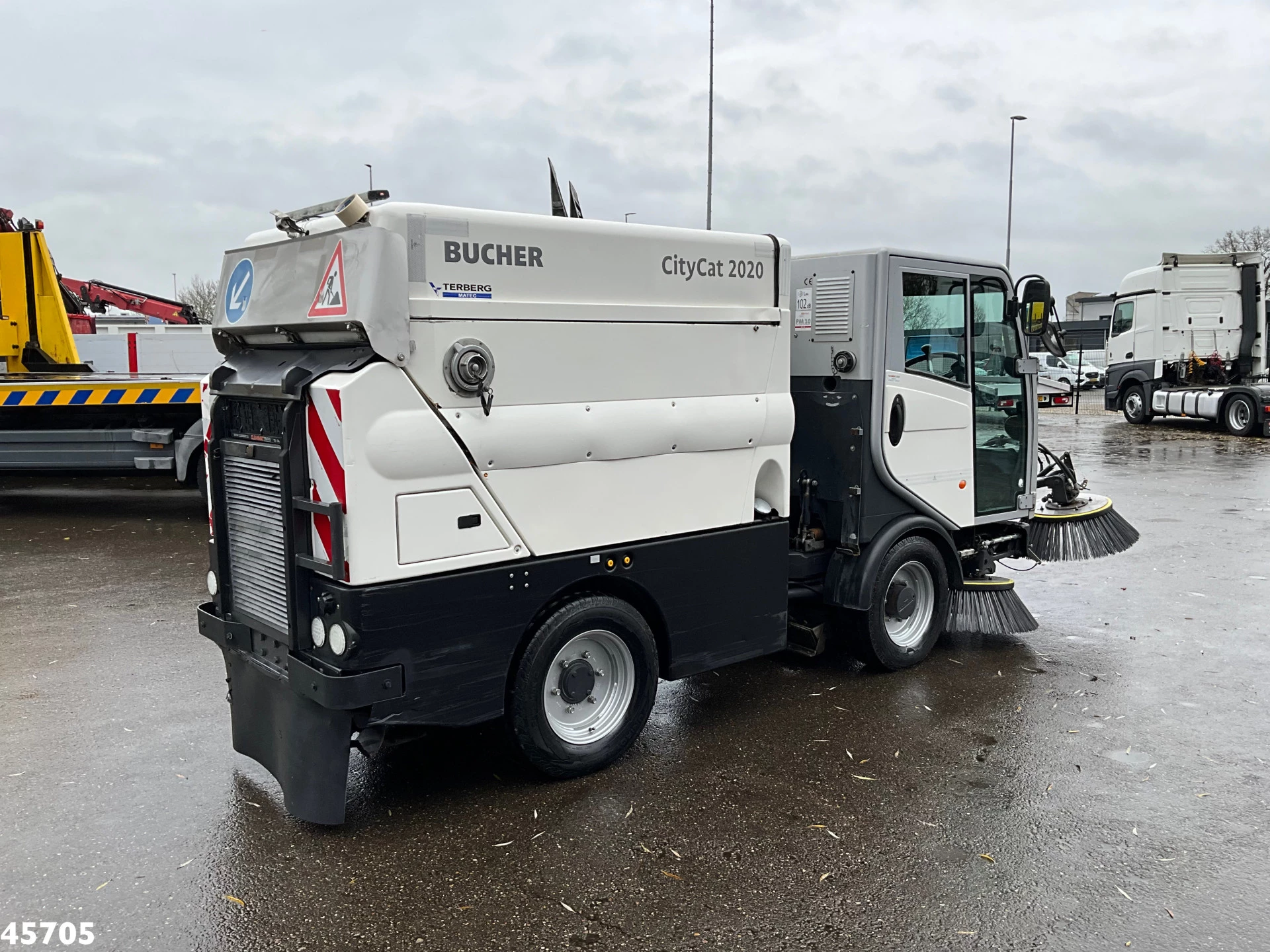 Bucher Citycat 2020 with 3-rd brush 2016 immagine 5