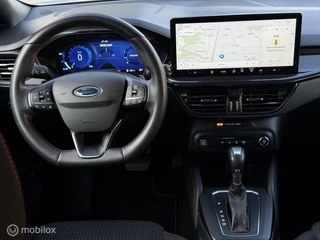 Ford Focus 2022 - 1.0 EcoBoost Hybrid Titanium Style ST-Line Aut obrazek 17