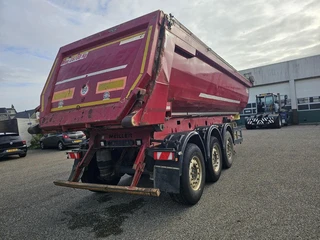 MEILLER MHPS 12/27/LOSS4, STEEL TIPPER / 30 M3/ SAF DISC / LIFT AXLE. 2014 image 2 thumbnail