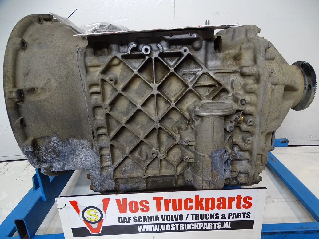 Volvo 2017 - AT-2412-F afbeelding 1
