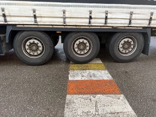 Krone N/A 2019 - SD - 3 AXLE - DISC BRAKES + SLIDING ROOF imagen 7