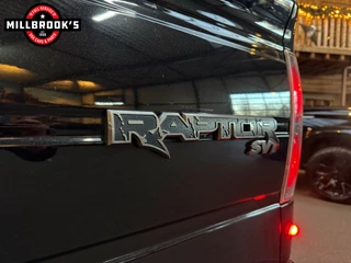 Ford F-150 2011 - RAPTOR 6.2 V8 obrazek 4