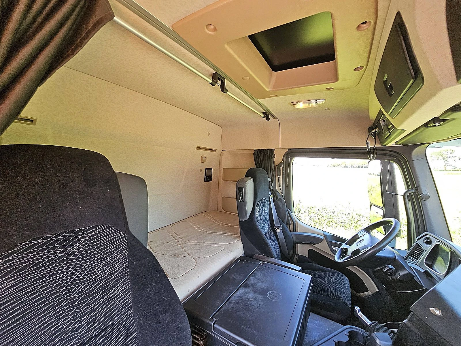Mercedes-Benz Actros 2019 - 1843 imagem 15