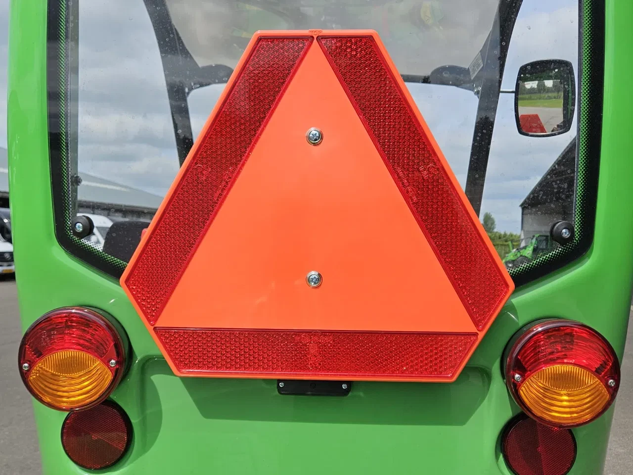 Avant 2025 - 645i Rental mini-shovel afbeelding 34