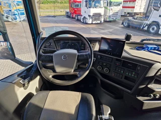 Volvo FH 2024 - 500 Globetrotter XL Cartransporter Blyss Modulo 6 - Like new - Low KM - I parkcool obrazek 24